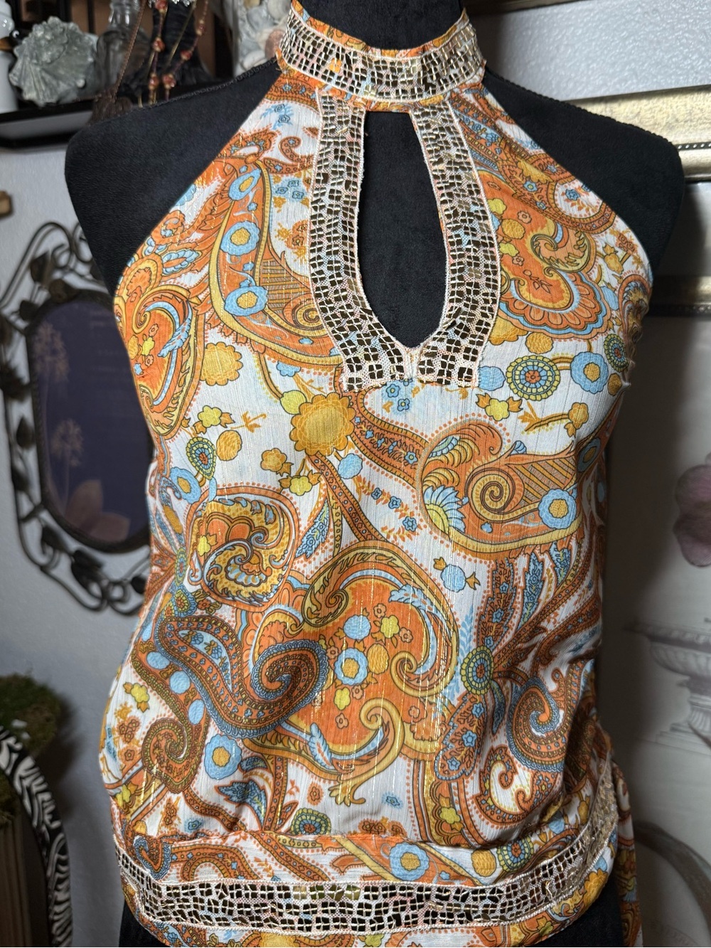 Vintage XOXO Paisley Halter Top Keyhole Sequined Trim Side Tie Y2K •Size S•